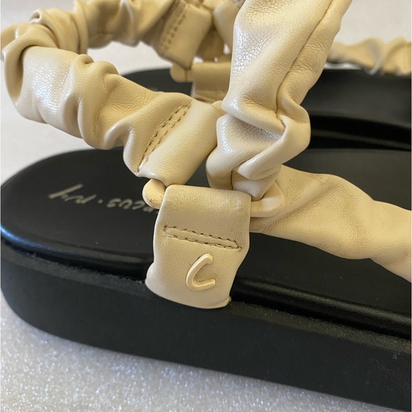 Circus by Sam Edelman Harlene Platform Sandals Ivory Black size 9 - Picture 5 of 7